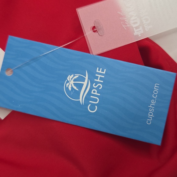 Cupshe Red Ruffled Sweetheart Neckline Long Torso One Piece Swimsuit Size LT - Picture 12 of 12